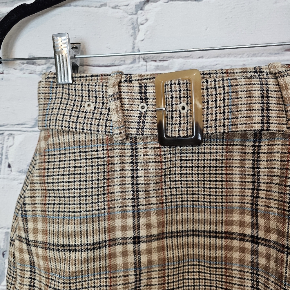 Babaton Erickson Mini Skirt - Picture 4 of 8